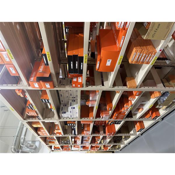 日本MITUTOYO三豐拋物面鹵素燈12BAA637